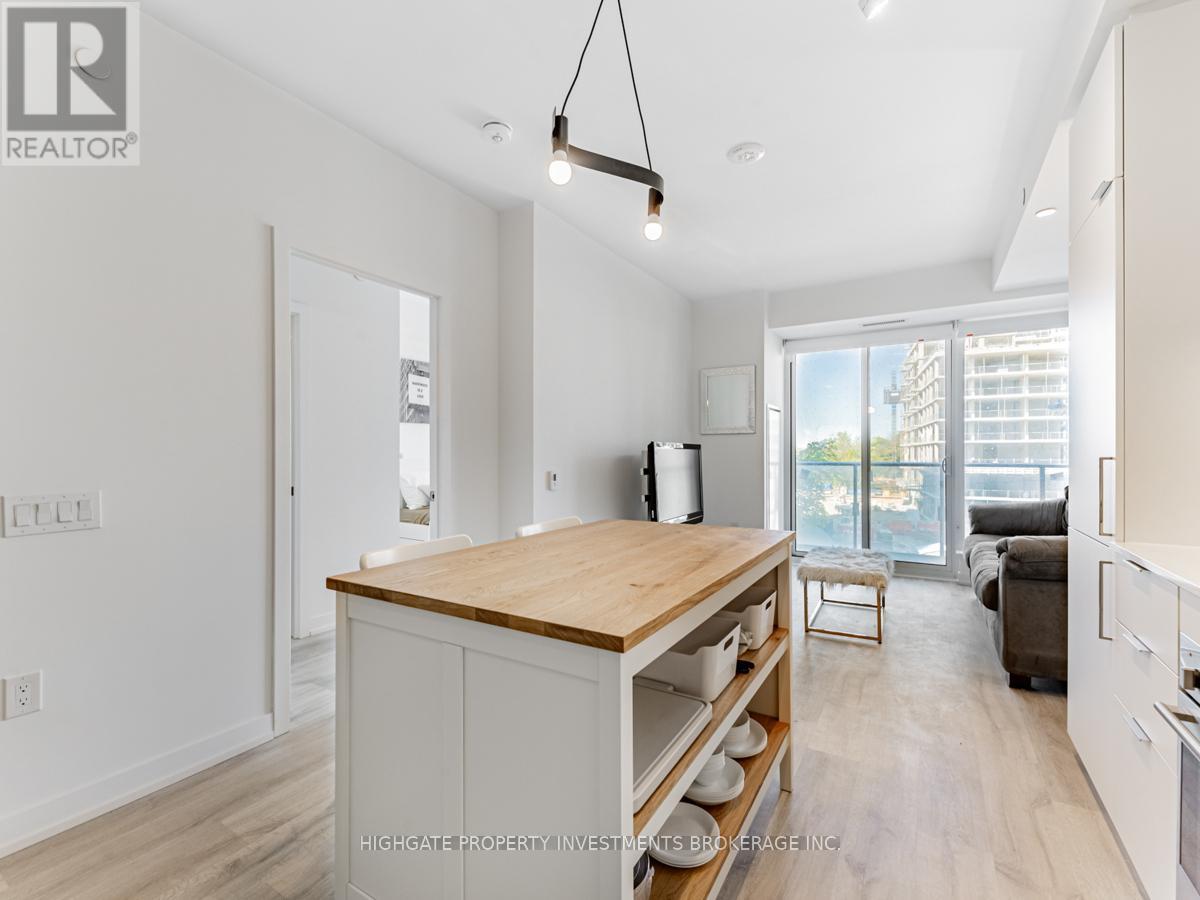 N437 - 7 Golden Lion Heights, Toronto, Ontario  M2M 3T9 - Photo 6 - C13145558