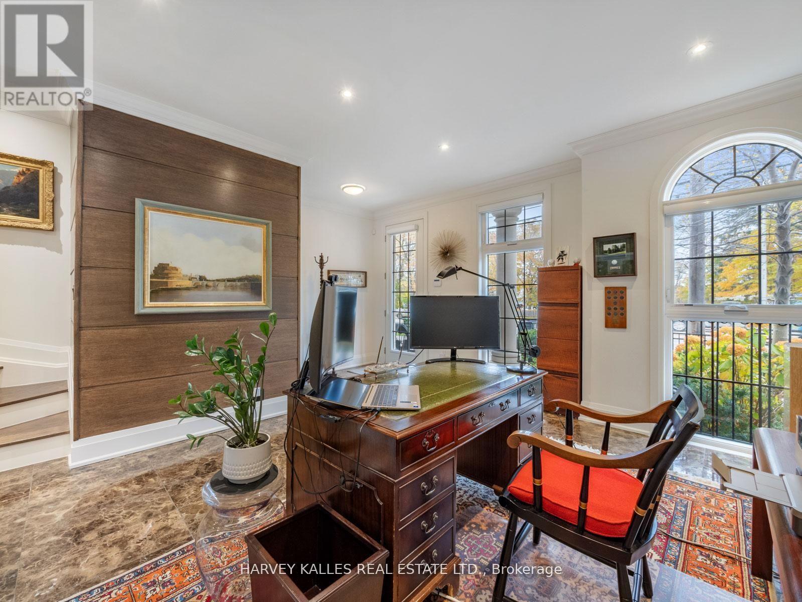 2460a Bayview Avenue, Toronto, Ontario  M2L 0A3 - Photo 4 - C13145610