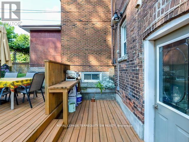 105 Barker Avenue, Toronto, Ontario  M4C 2N8 - Photo 35 - E13145514