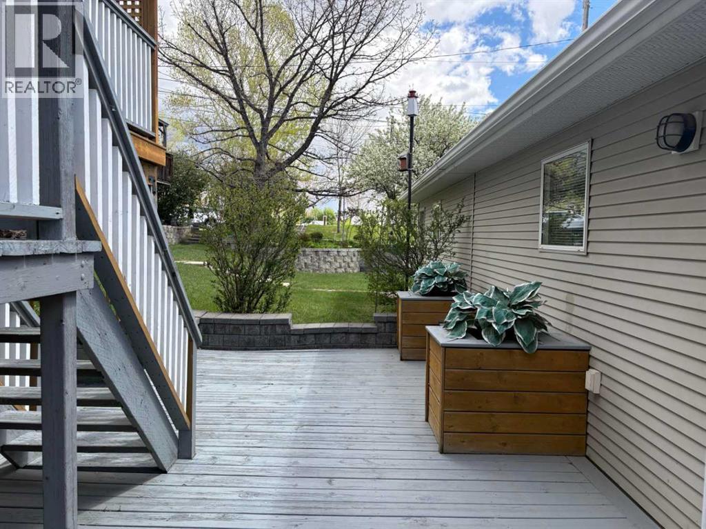 703 52 Avenue Sw, Calgary, Alberta  T2V 0B6 - Photo 30 - A2312405