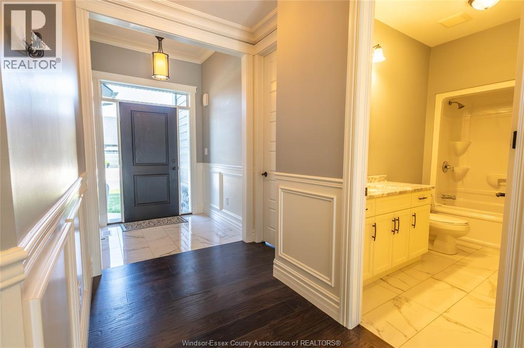 397 Caserta, Lakeshore, Ontario N0R 1A0 - Photo 9 - 26011448