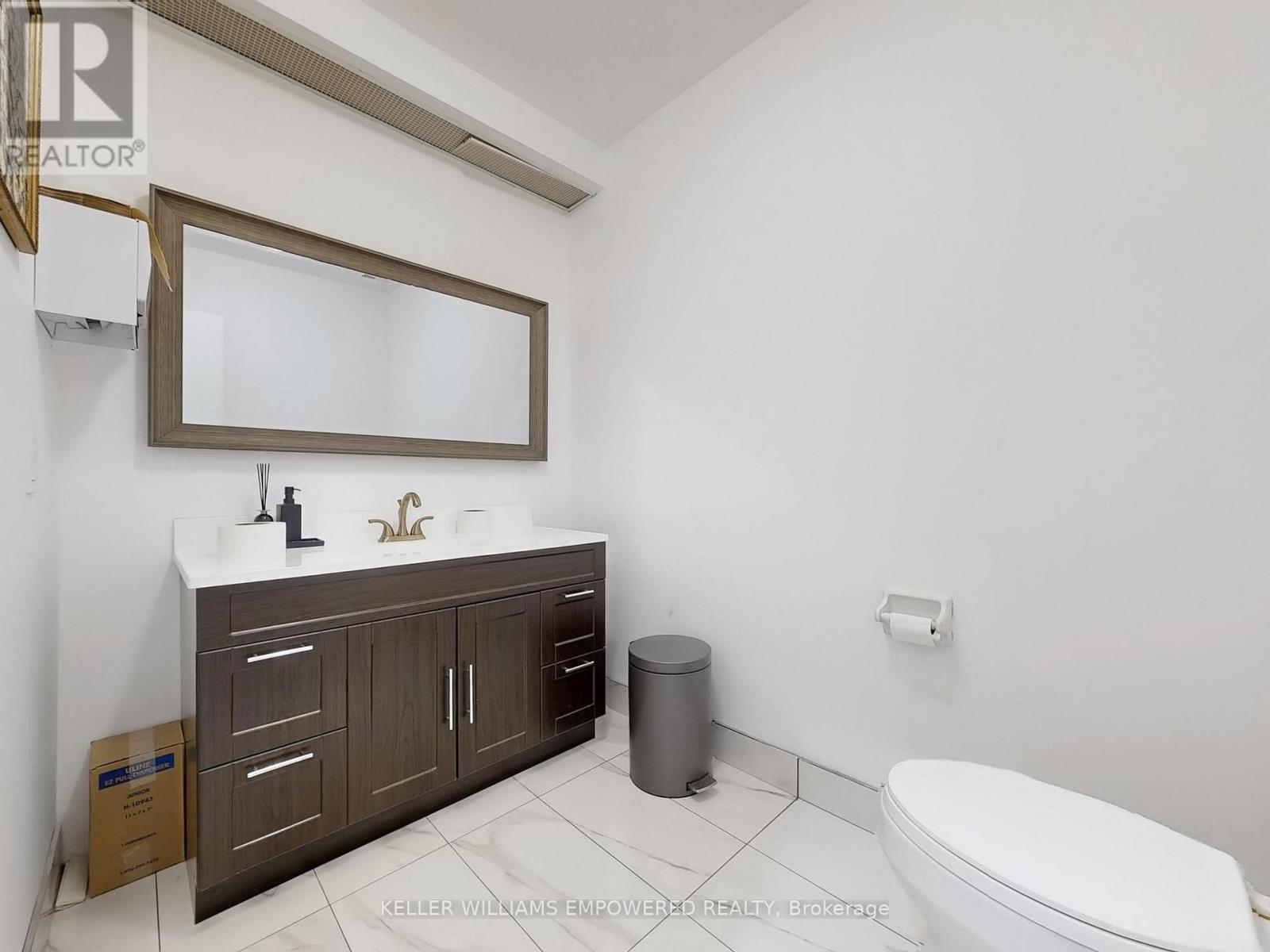 7 & 8 - 60 Marycroft Avenue, Vaughan, Ontario  L4L 5Y5 - Photo 34 - N13145506