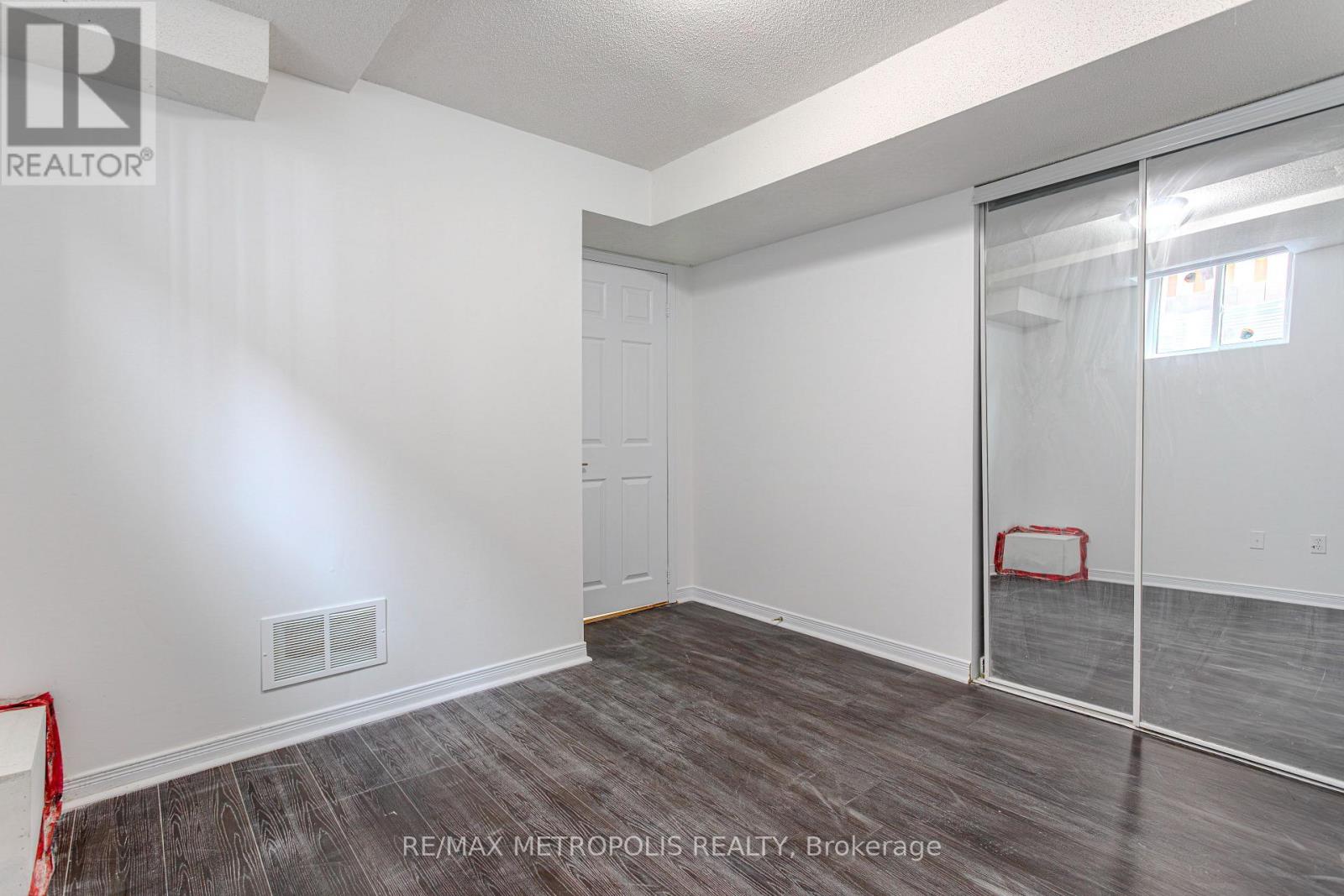 Bsmt - 30 Summerlea Street, Markham, Ontario L3S 4H7 - Photo 16 - N13145564