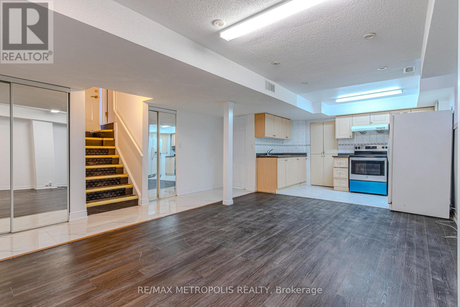 Bsmt - 30 Summerlea Street, Markham, Ontario L3S 4H7 - Photo 5 - N13145564