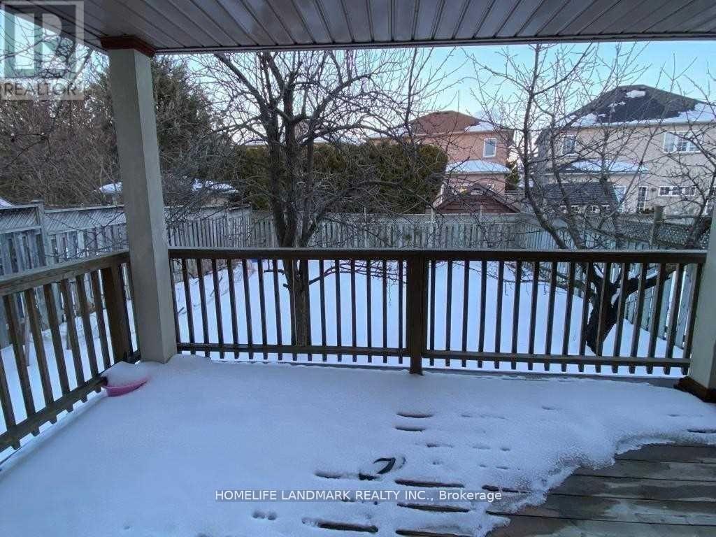 103 Sunridge Street, Richmond Hill, Ontario  L4E 3Z4 - Photo 6 - N13145654