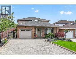 15 GABRIELE Court, Hamilton, Ontario