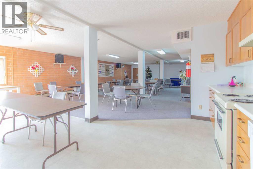 143, 1480 Southview Drive Se, Medicine Hat, Alberta T1B 3Z3 - Photo 44 - A2311330