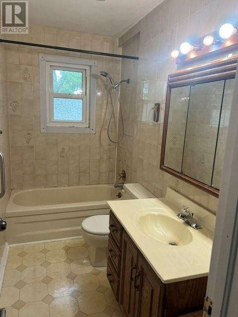 2205 Louisa Drive, Sudbury, Ontario  P3E 4W6 - Photo 3 - 2127890