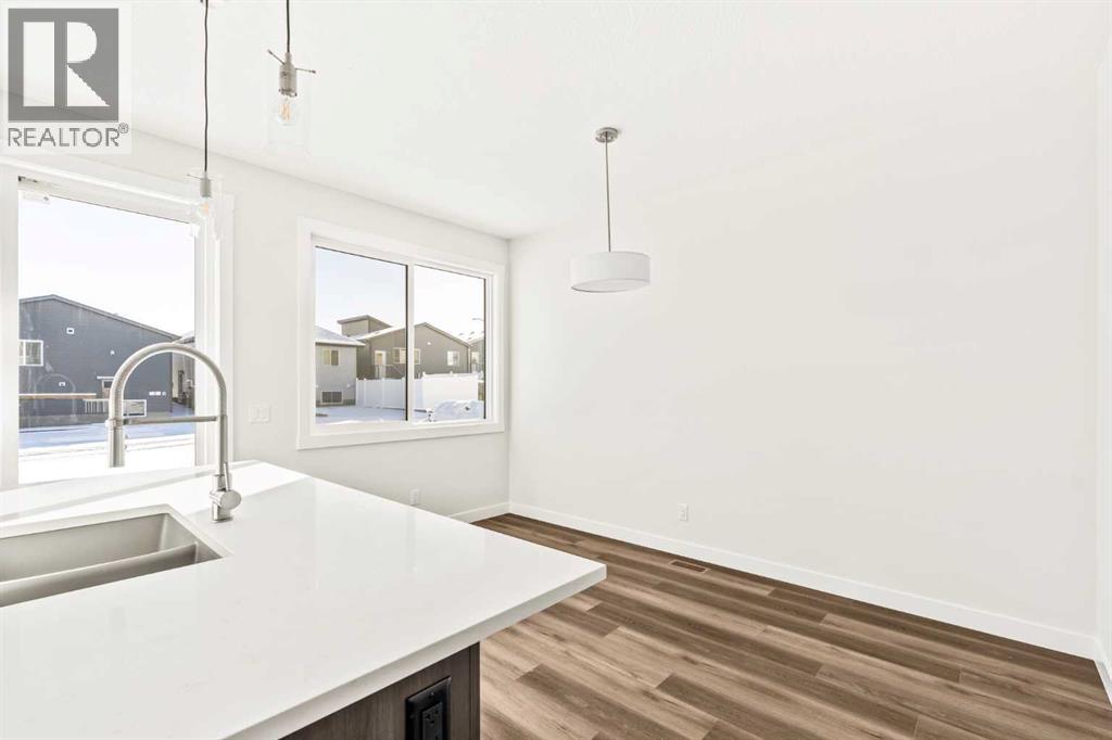 885 Livingston View Ne, Calgary, Alberta  T3P 2K7 - Photo 15 - A2312287