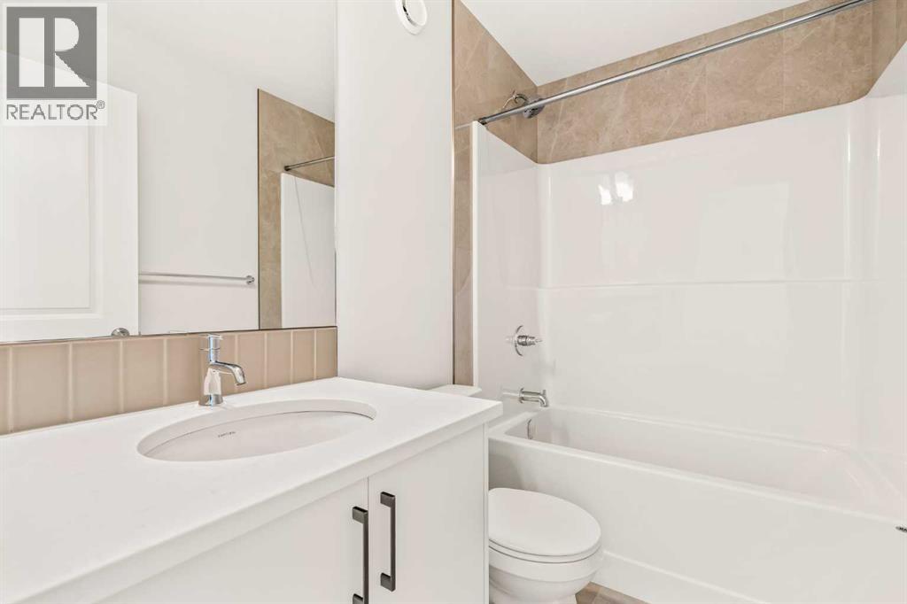 885 Livingston View Ne, Calgary, Alberta  T3P 2K7 - Photo 31 - A2312287