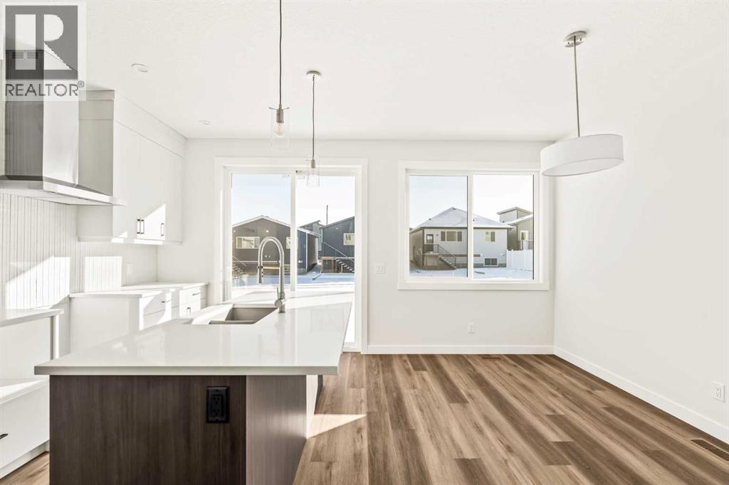 885 Livingston View Ne, Calgary, Alberta  T3P 2K7 - Photo 8 - A2312287
