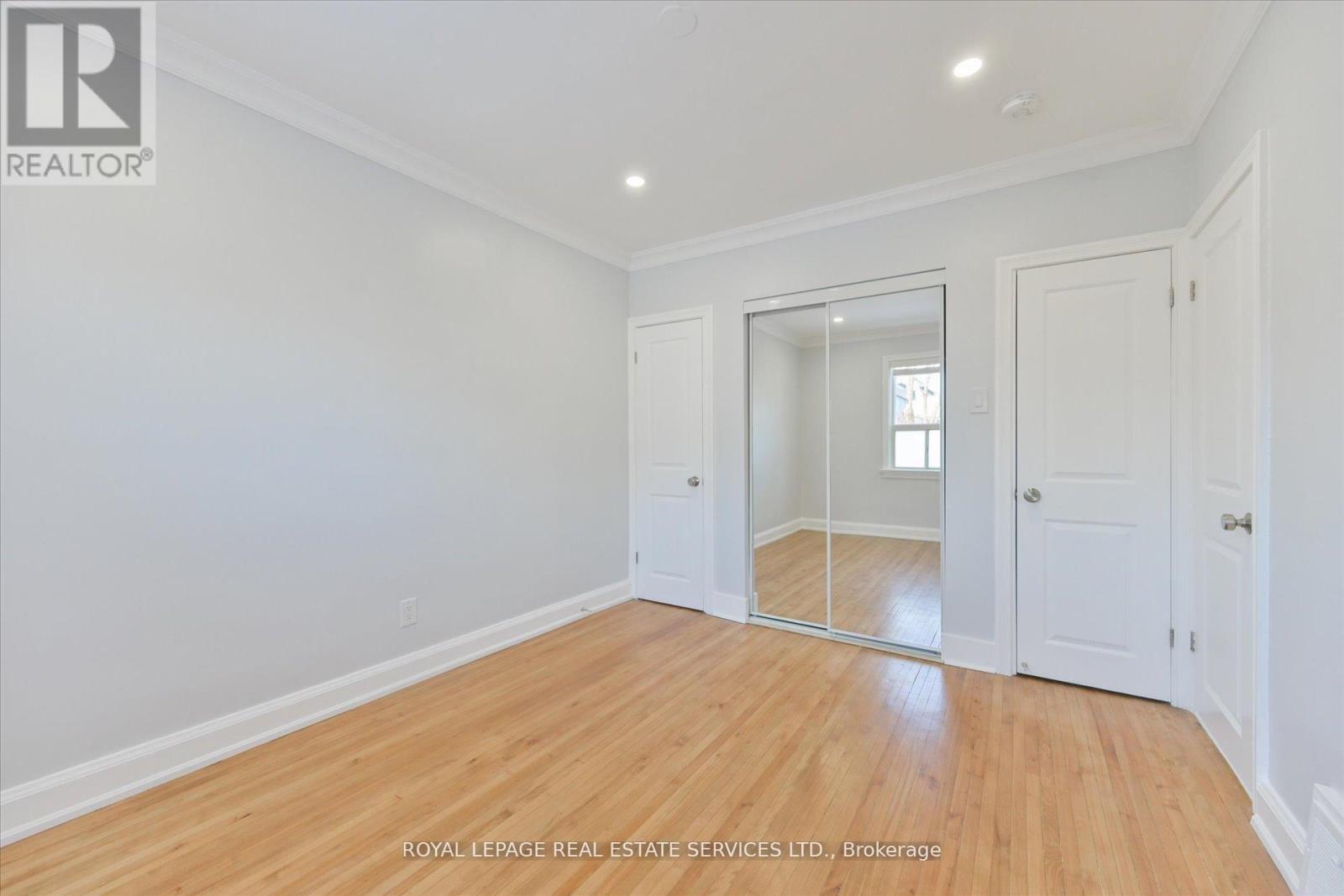 8 Pritchard Avenue, Toronto, Ontario  M6N 1T1 - Photo 20 - W13144564