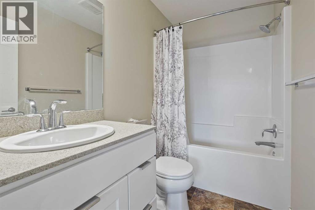 2, 422 Highlands Boulevard W, Lethbridge, Alberta  T1J 5K5 - Photo 16 - A2311709