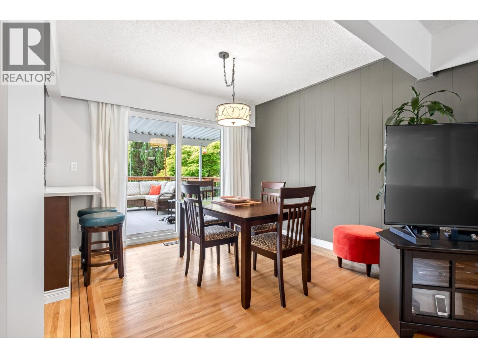 5240 Sprott Street, Burnaby, British Columbia  V5G 1T5 - Photo 7 - R3124703
