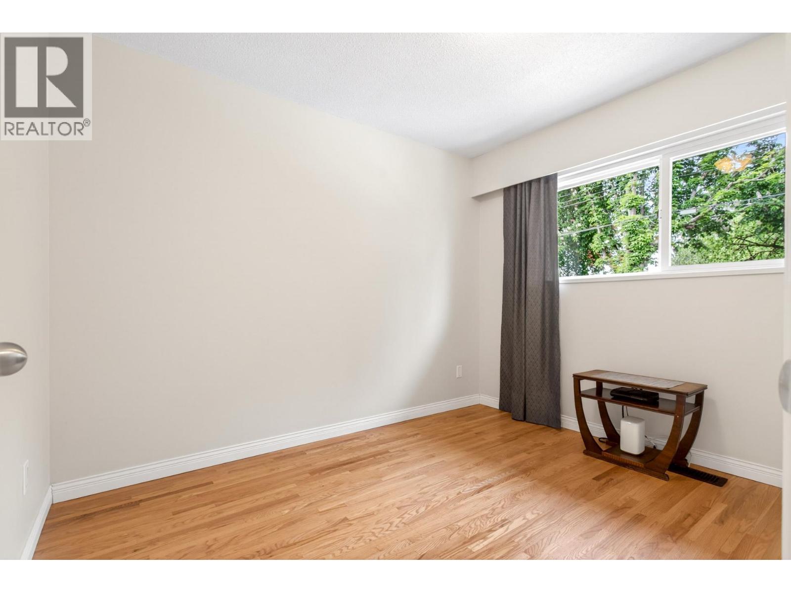 5240 Sprott Street, Burnaby, British Columbia  V5G 1T5 - Photo 16 - R3124703