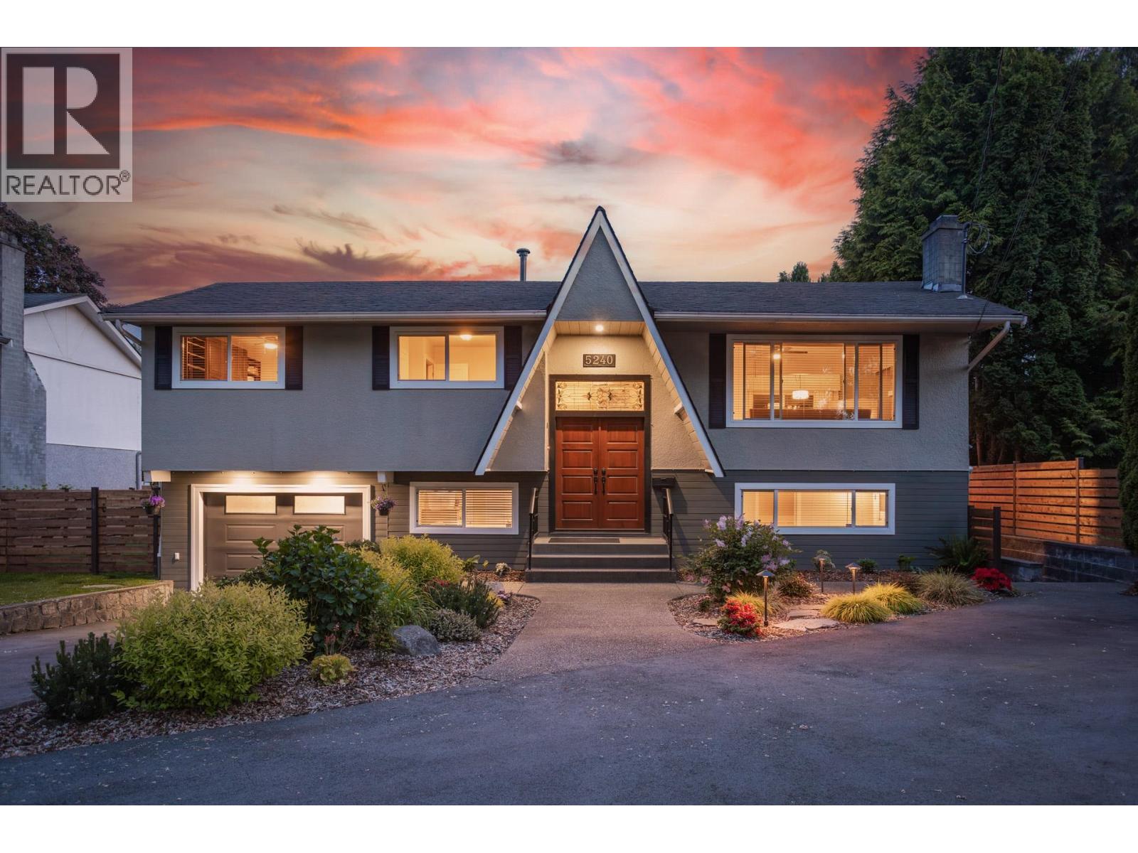 5240 SPROTT STREET, Burnaby, British Columbia