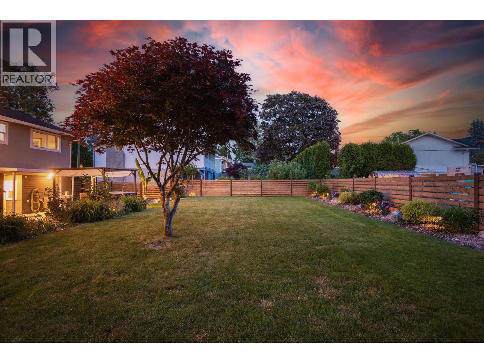 5240 Sprott Street, Burnaby, British Columbia  V5G 1T5 - Photo 38 - R3124703