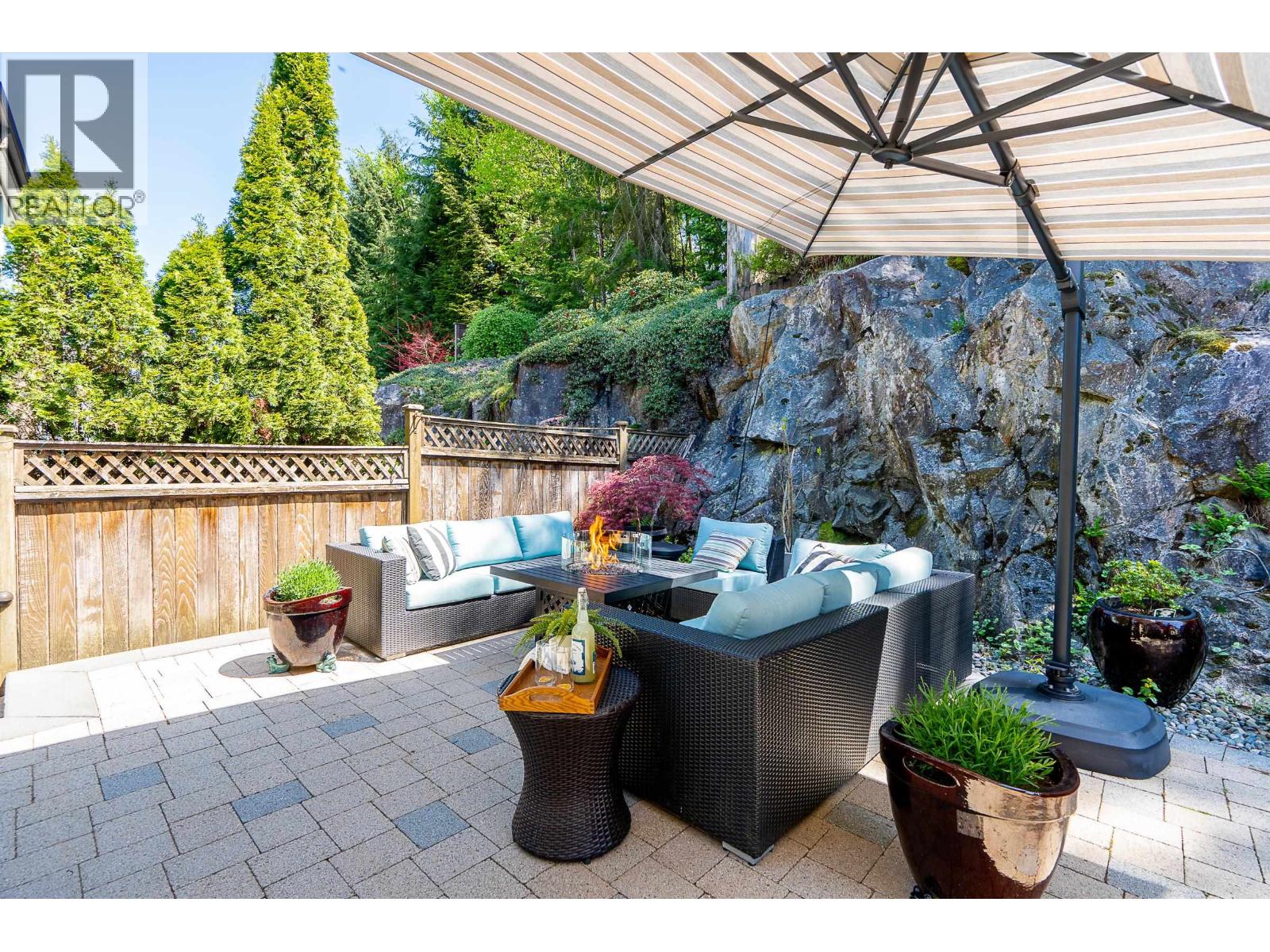 1987 Parkway Boulevard, Coquitlam, British Columbia  V3E 3J8 - Photo 10 - R3124886