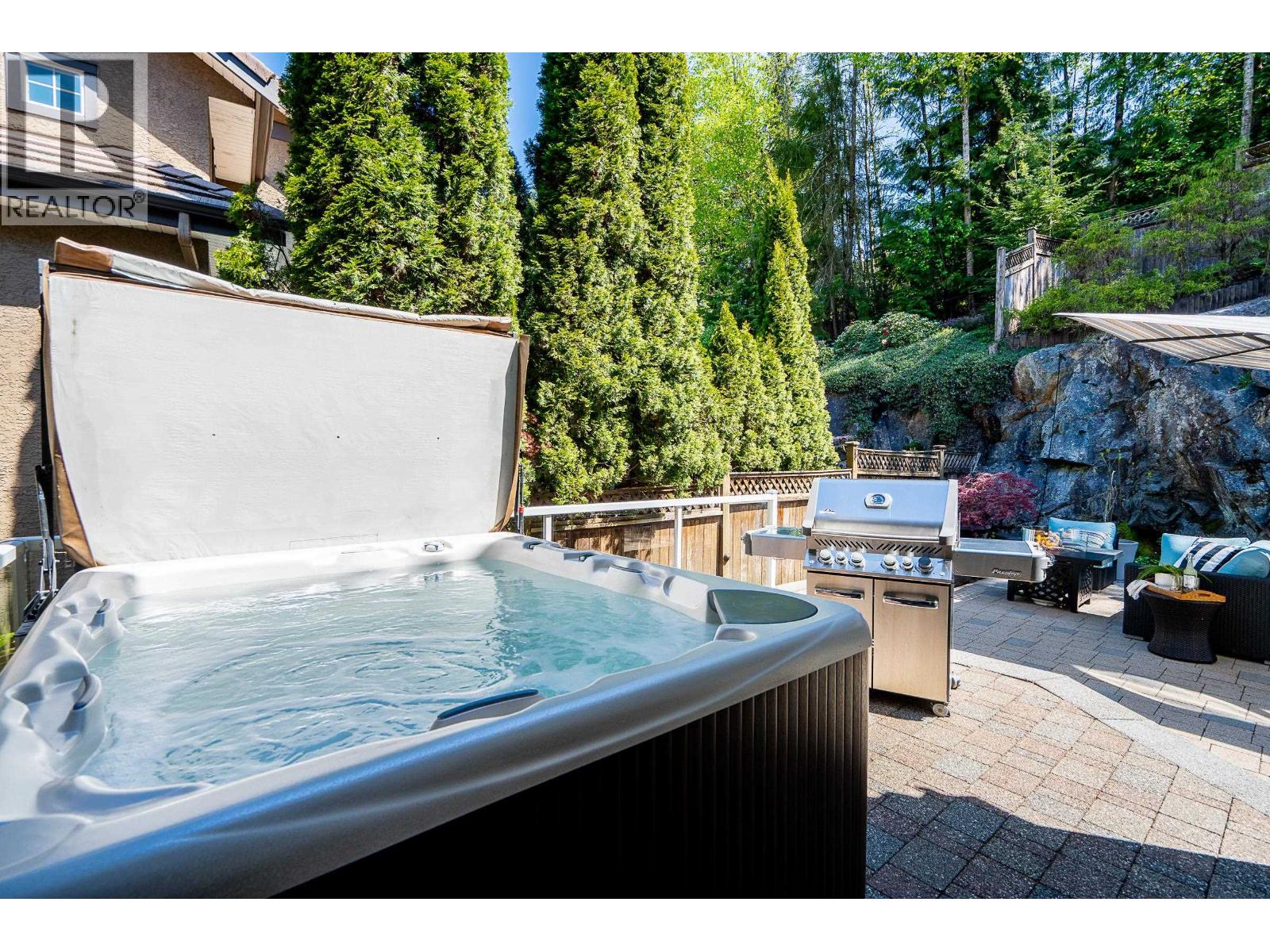1987 Parkway Boulevard, Coquitlam, British Columbia  V3E 3J8 - Photo 14 - R3124886
