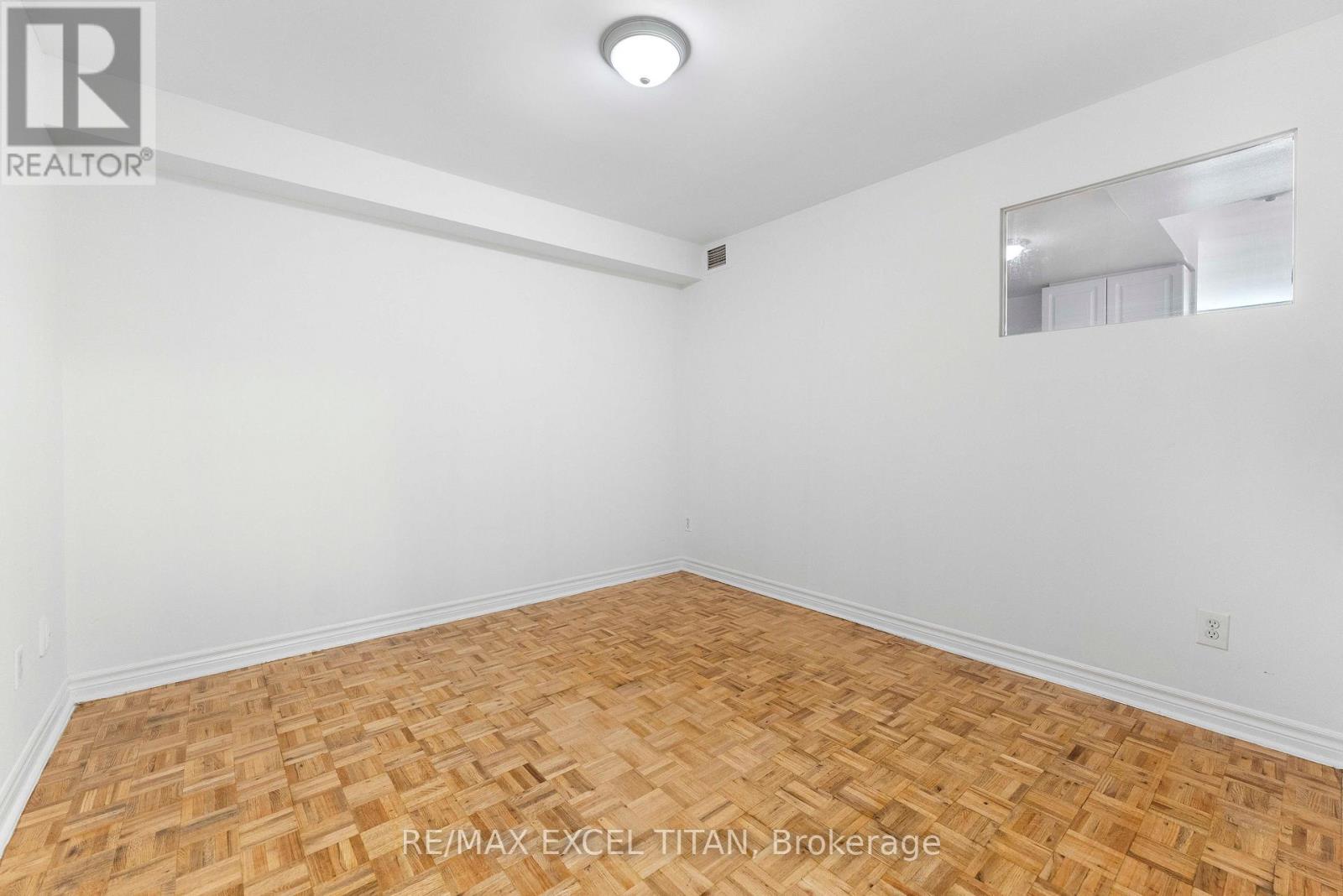 112 - 1407 Dupont Street, Toronto, Ontario  M6H 4J7 - Photo 5 - W13145592