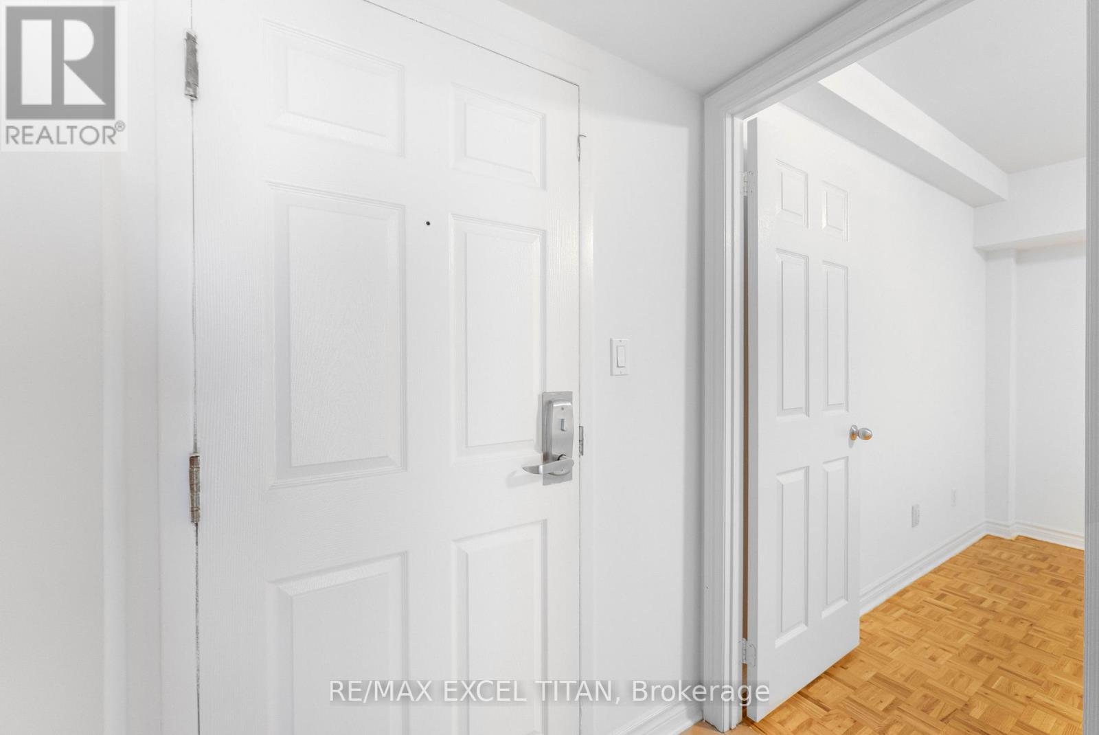 509 - 1407 Dupont Street, Toronto, Ontario  M6H 2B1 - Photo 7 - W13145630