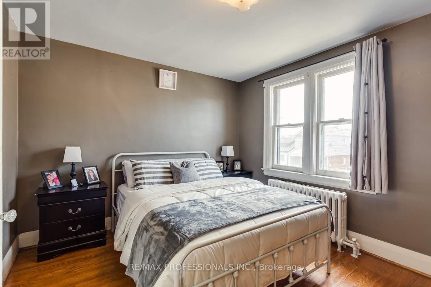 155 Aileen Avenue, Toronto, Ontario  M6M 1G1 - Photo 18 - W13145650