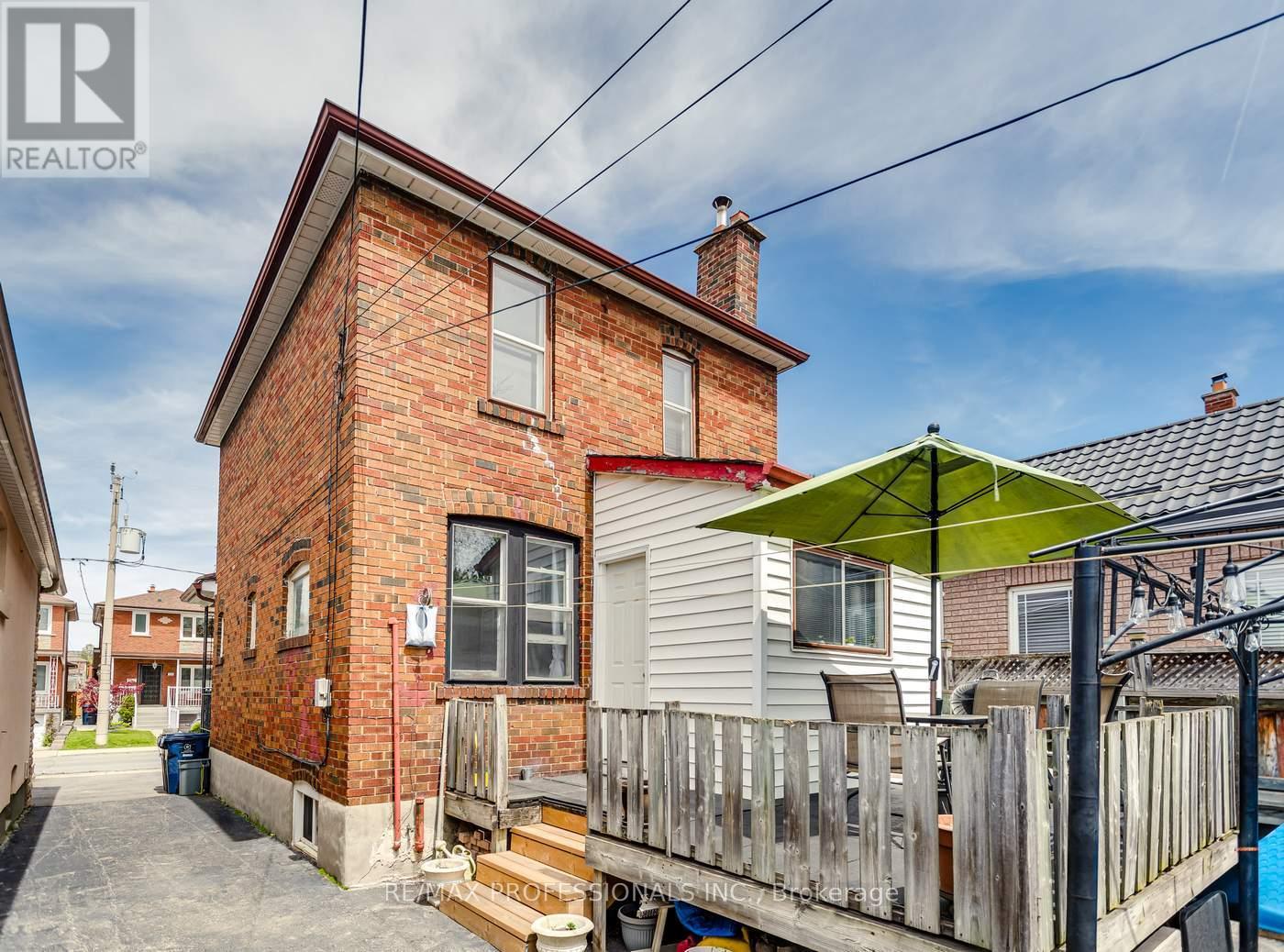 155 Aileen Avenue, Toronto, Ontario  M6M 1G1 - Photo 32 - W13145650