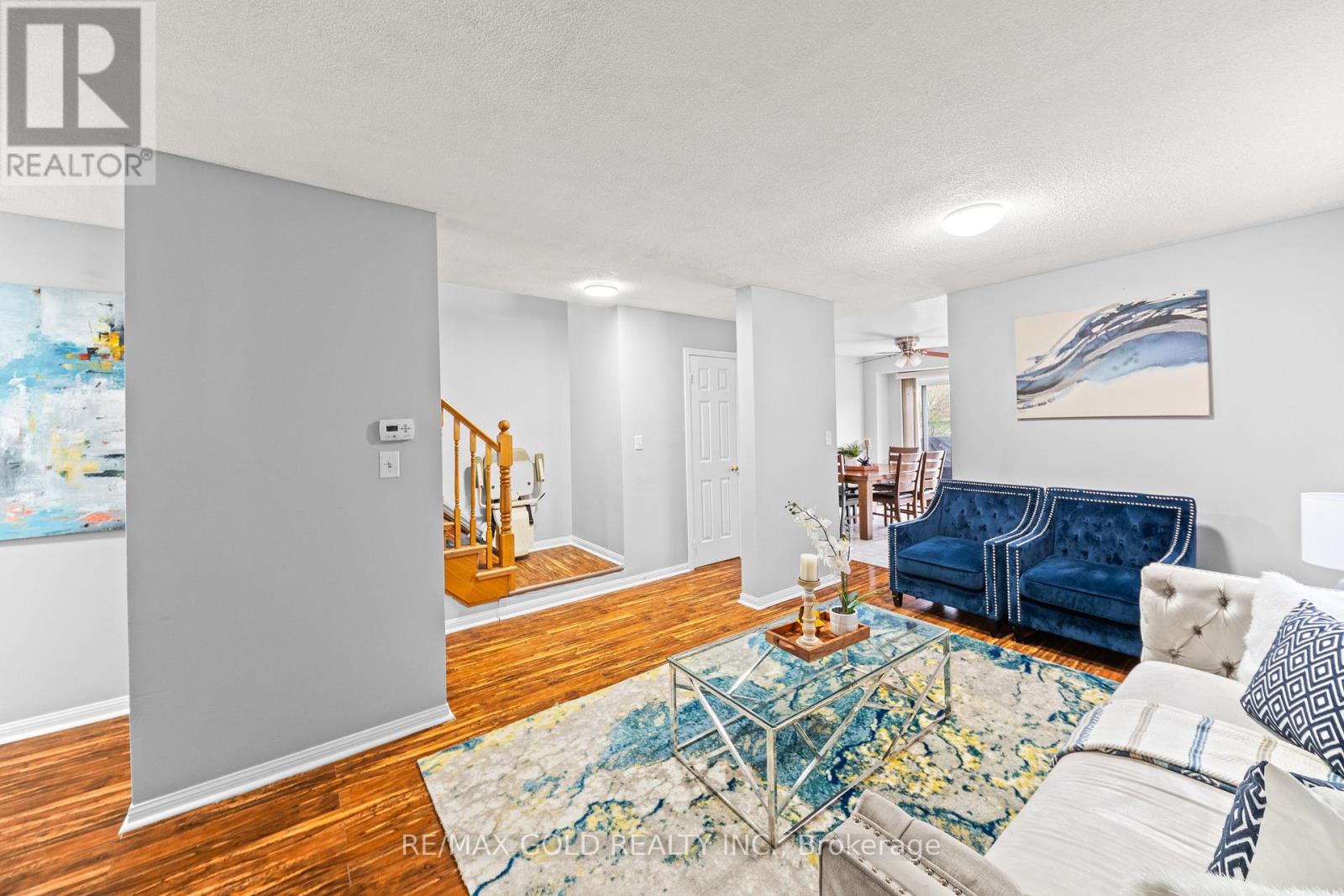 92 Dandelion Road, Brampton, Ontario  L6R 1Y1 - Photo 11 - W13136810
