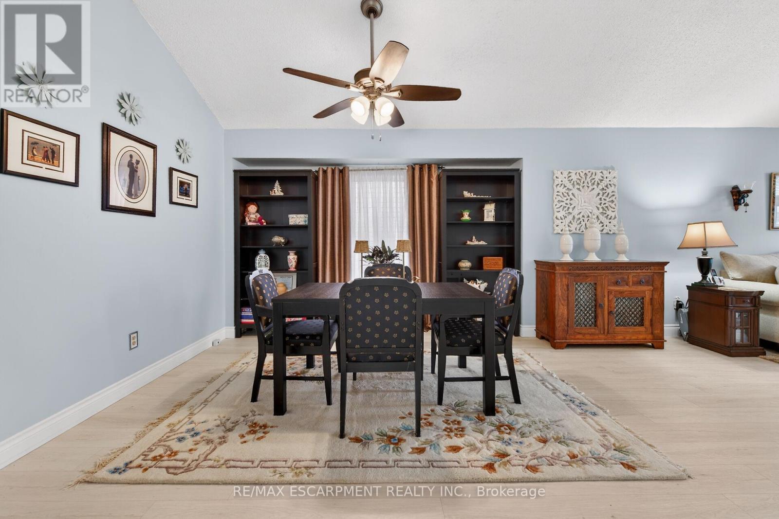 23 Juliebeth Drive, Hamilton, Ontario  L9B 2N6 - Photo 12 - X13145572
