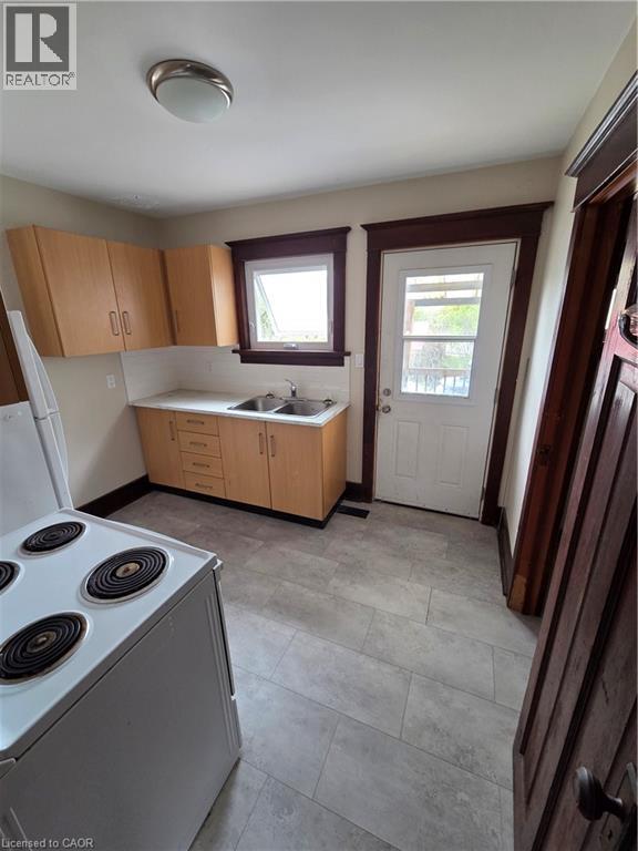 83 Wilhelm Street Unit# 1, Kitchener, Ontario  N2H 5R9 - Photo 8 - 40827678