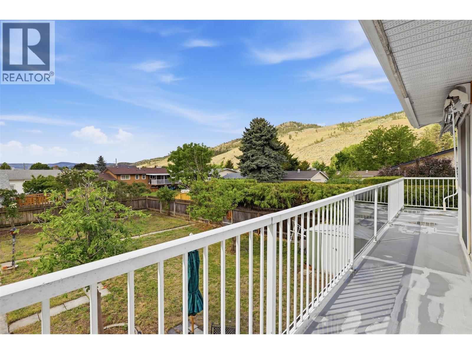 833 Mcarthur Drive, Kamloops, British Columbia  V2B 7H4 - Photo 6 - 10387788