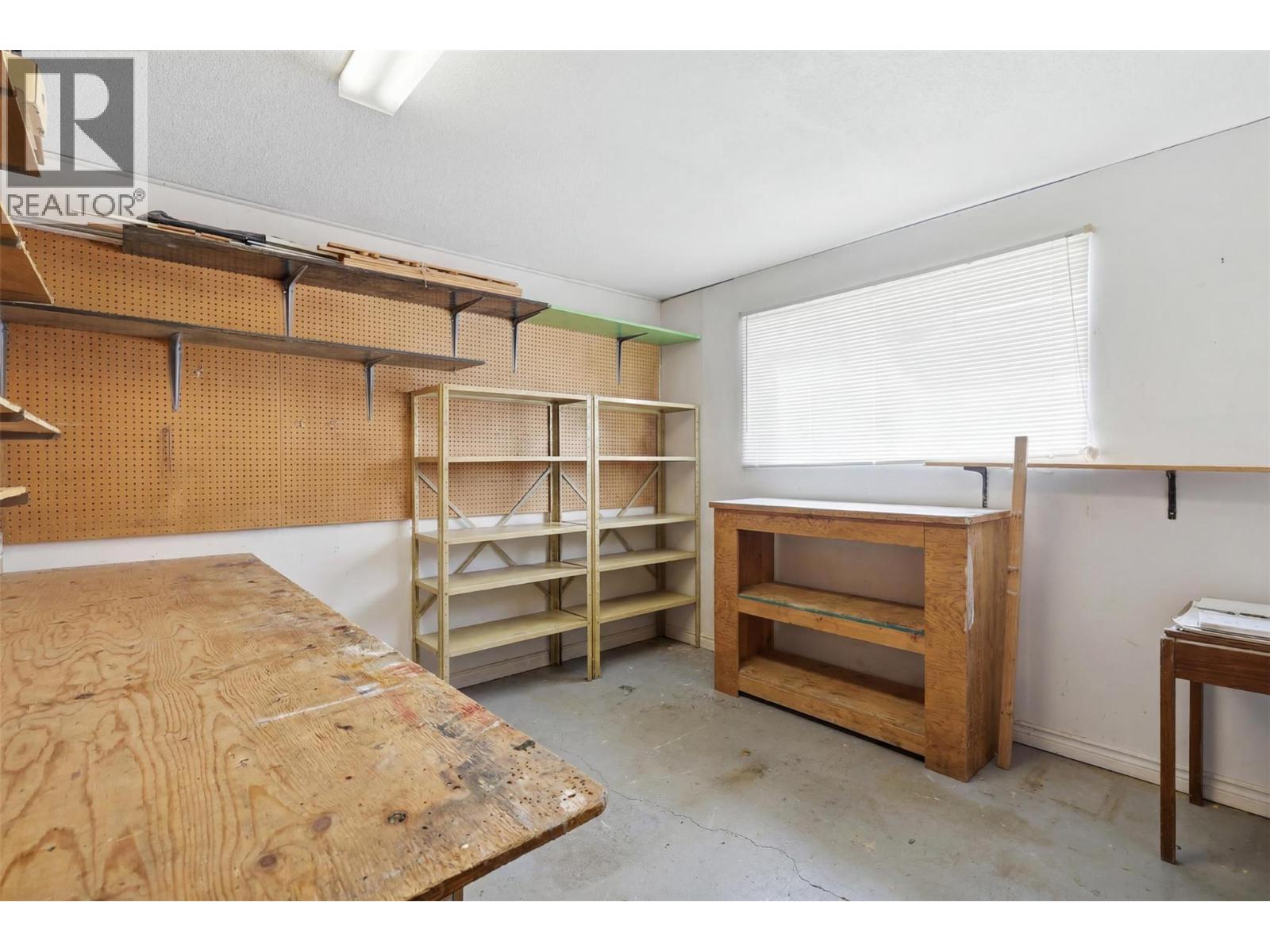 833 Mcarthur Drive, Kamloops, British Columbia  V2B 7H4 - Photo 34 - 10387788