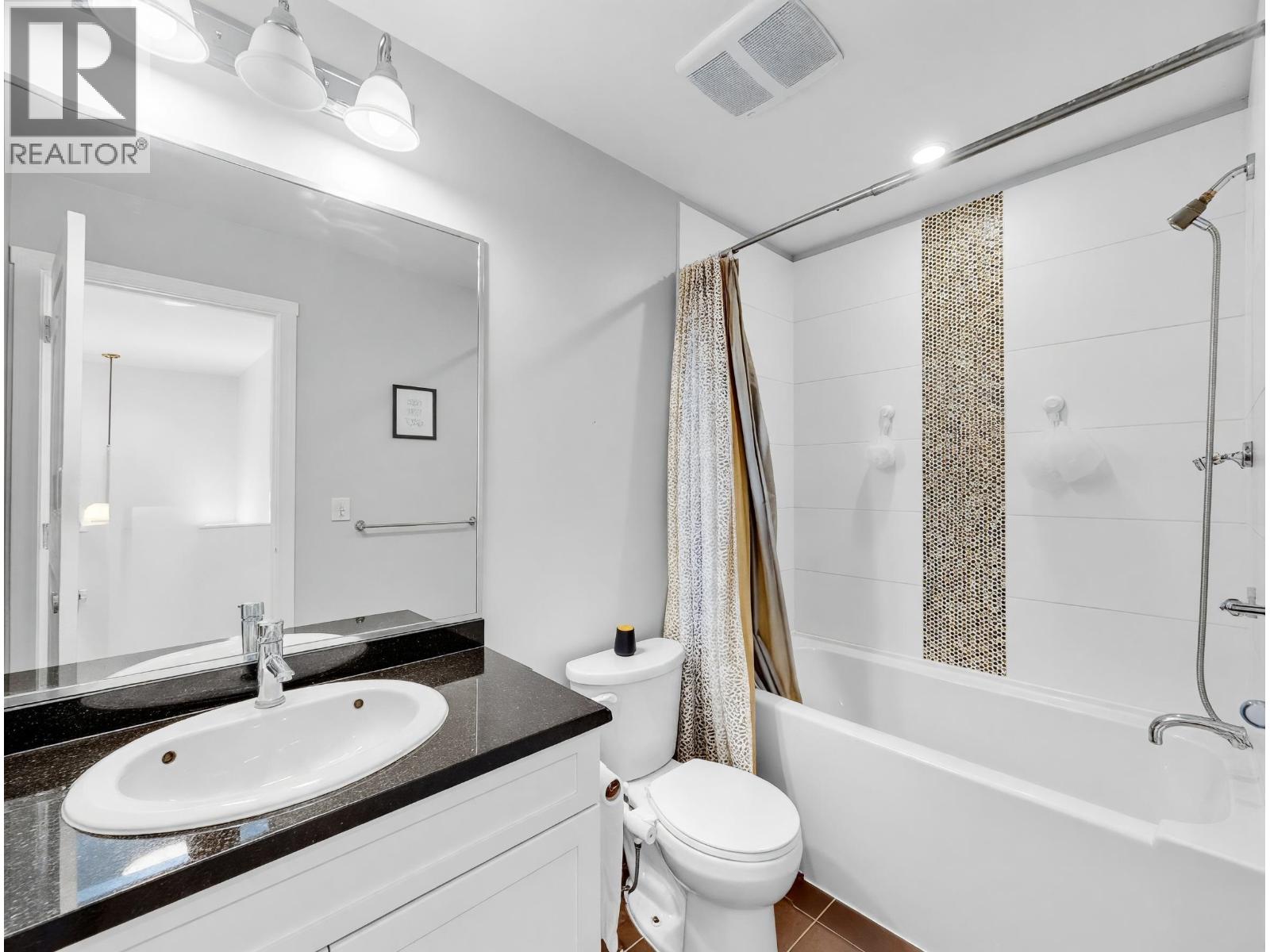 121 1480 Southview Street, Coquitlam, British Columbia  V3E 0G5 - Photo 15 - R3124911