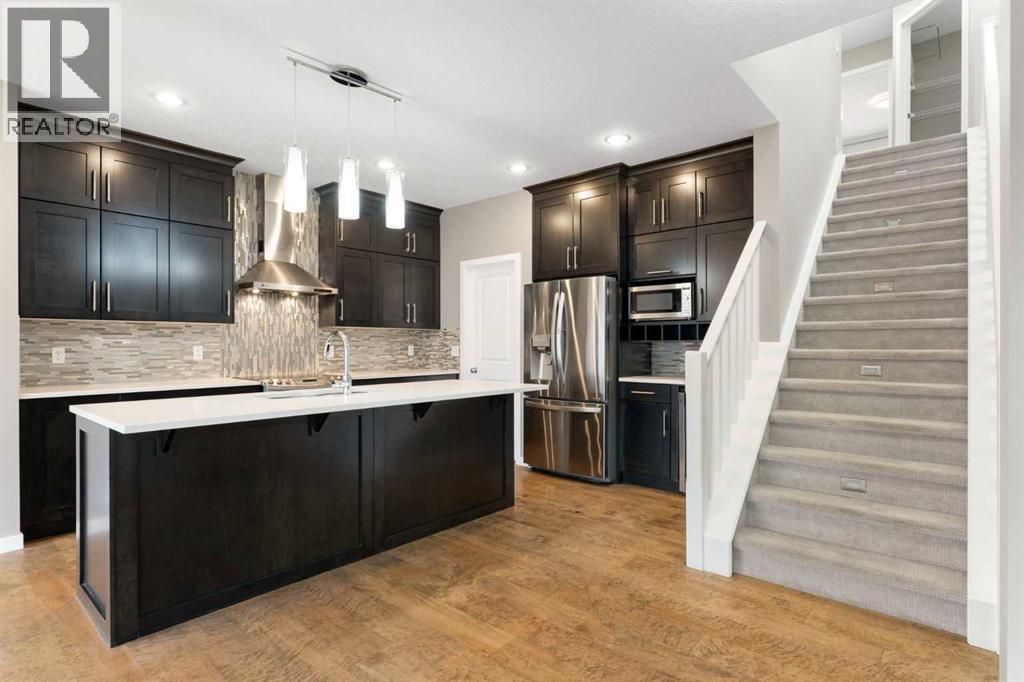 51 Sage Bank Court NW, Calgary, Alberta  T3R 0K7 - Photo 3 - A2304291