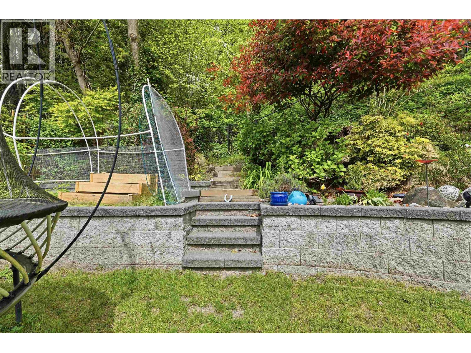 1282 Bluff Drive, Coquitlam, British Columbia  V3E 1C1 - Photo 37 - R3124819