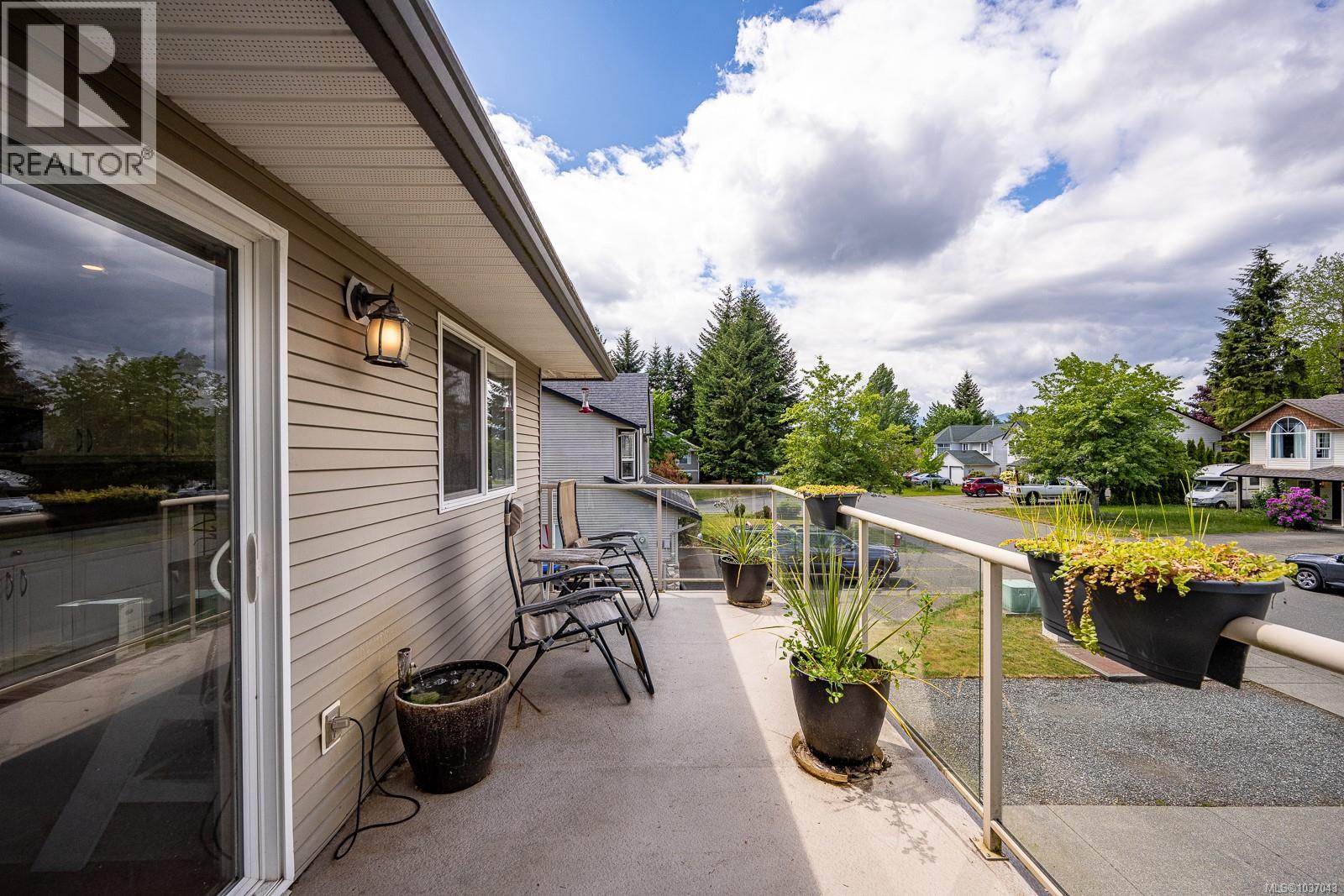 2065 Hawk Dr, Courtenay, British Columbia  V9N 9B1 - Photo 29 - 1037043