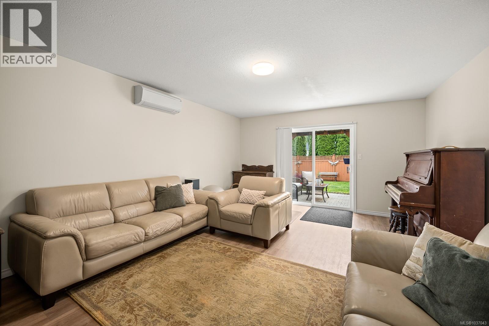 2065 Hawk Dr, Courtenay, British Columbia  V9N 9B1 - Photo 5 - 1037043