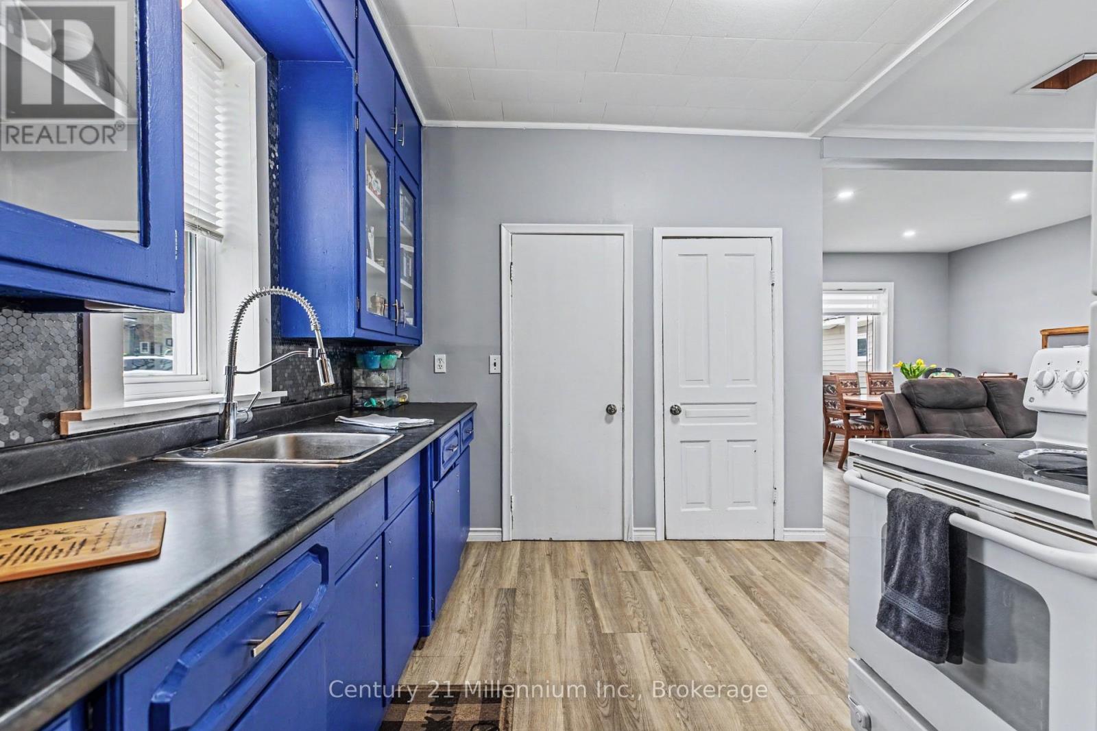 124 Lorne Street, Grey Highlands, Ontario  N0C 1H0 - Photo 12 - X13006406