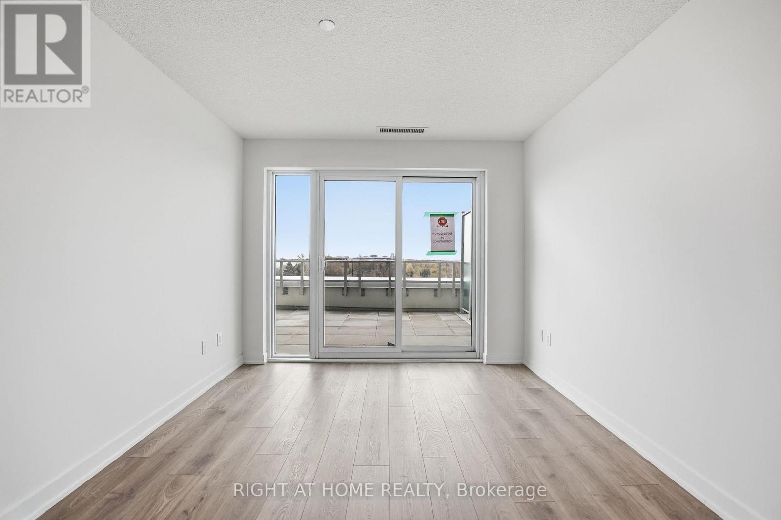 504 - 1010 Sandy Beach Road, Pickering, Ontario  L1W 3V9 - Photo 14 - E13107624