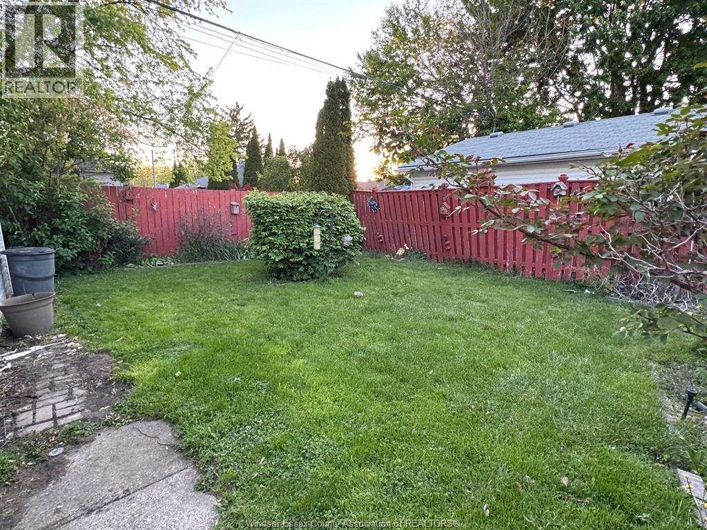 115 Main Street South, Amherstburg, Ontario  N9V 2L2 - Photo 6 - 26011488
