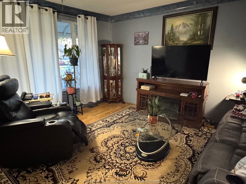 115 Main Street South, Amherstburg, Ontario  N9V 2L2 - Photo 8 - 26011488
