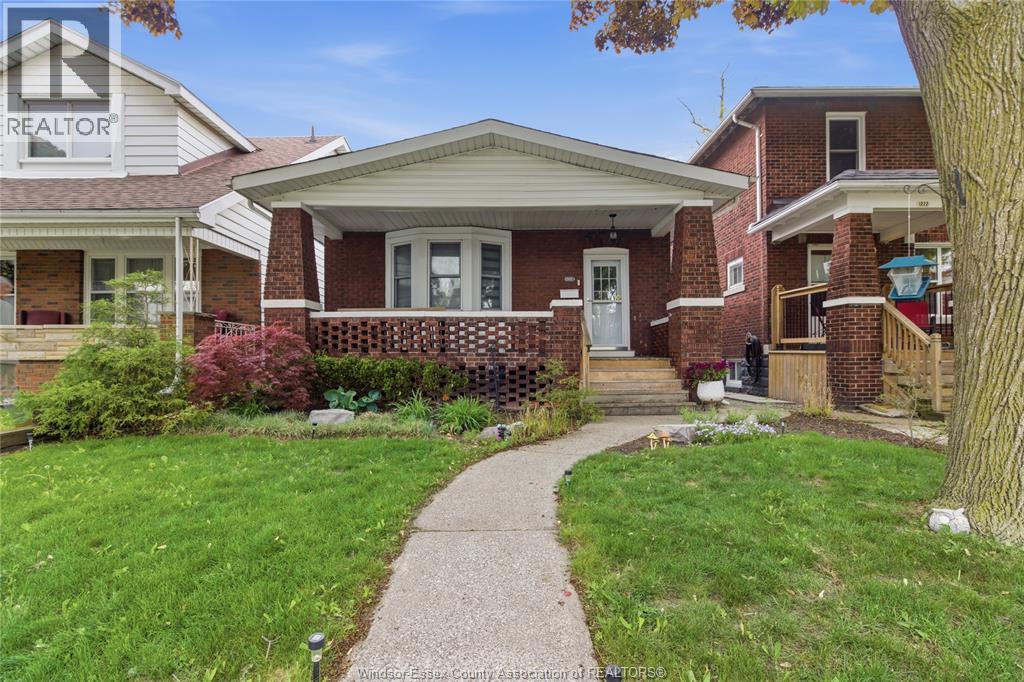 1220 Gladstone, Windsor, Ontario  N8X 3H3 - Photo 1 - 26011455