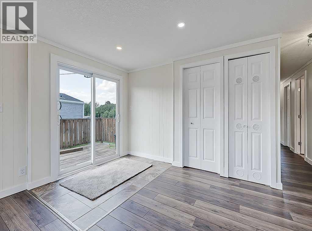 130 Sunset Way NE, High River, Alberta  T1V 1J4 - Photo 2 - A2268790
