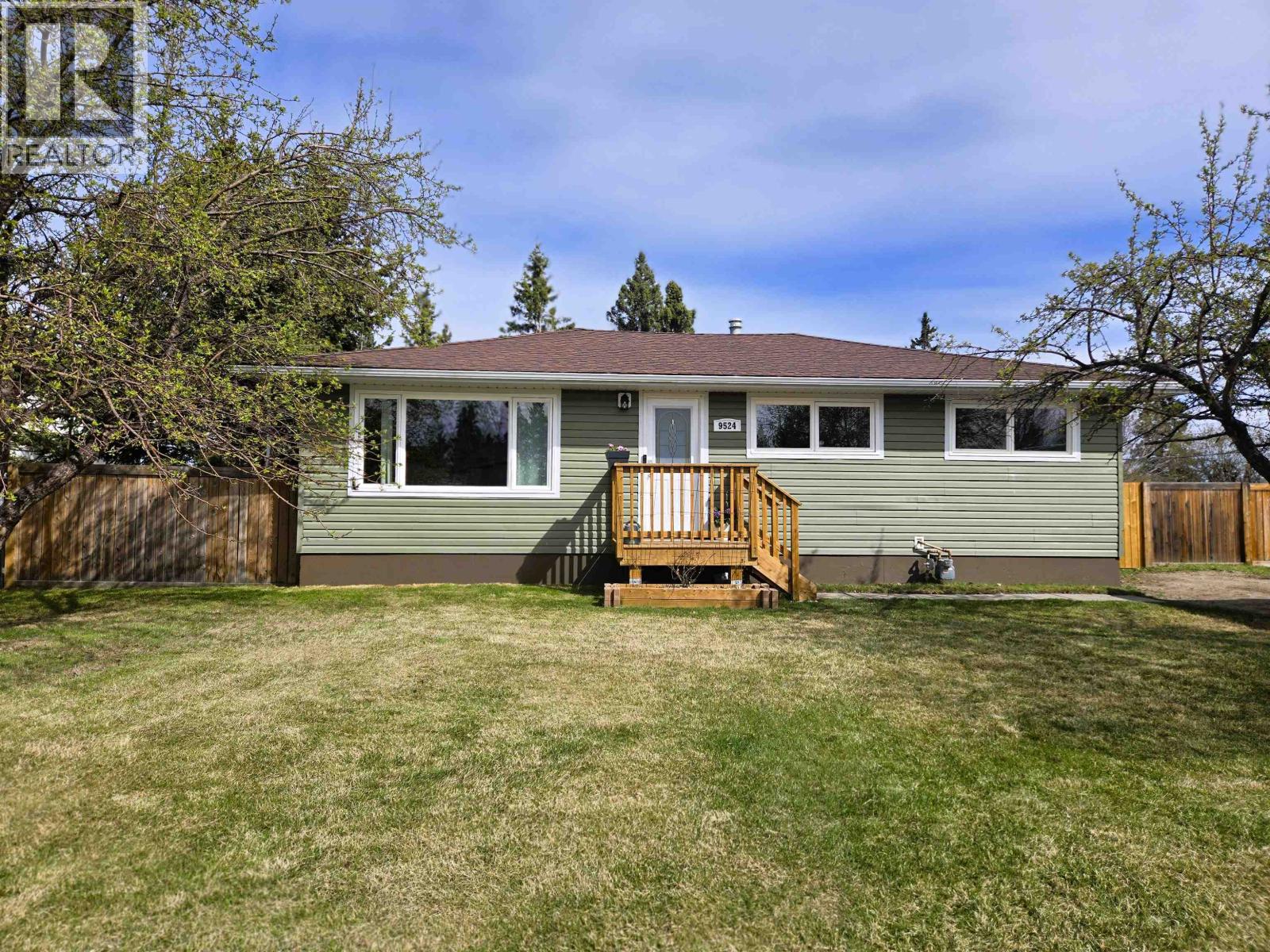 9524 111 Avenue, Fort St. John, British Columbia  V1J 2T8 - Photo 1 - R3124626