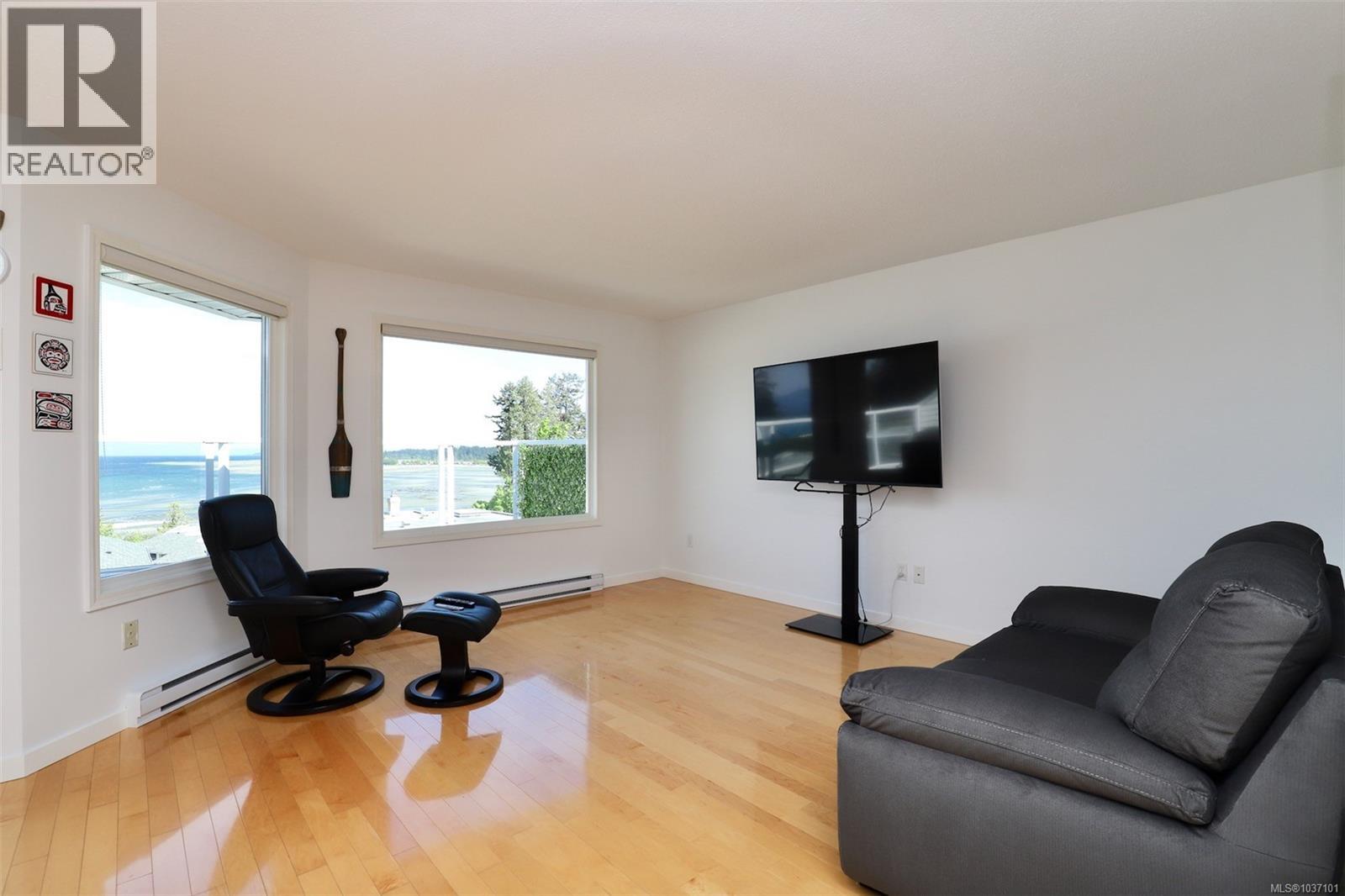 206 330 Dogwood St, Parksville, British Columbia  V9P 1P7 - Photo 8 - 1037101