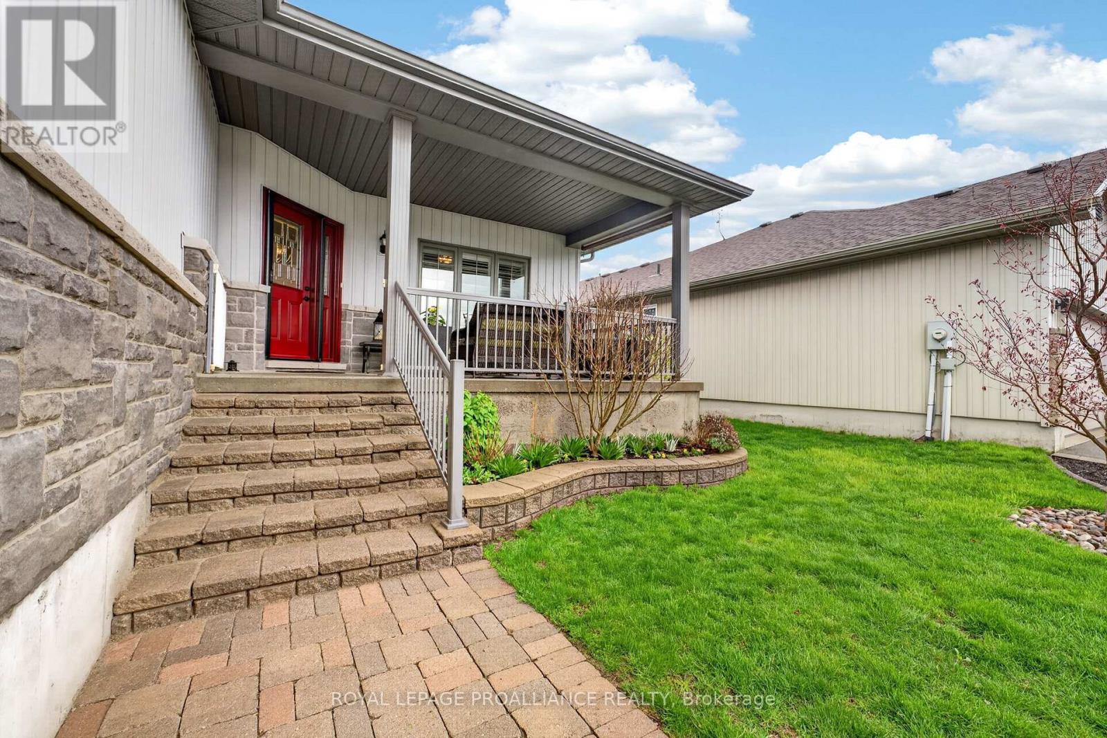 4 Merrill Drive, Prince Edward County, Ontario  K0K 3L0 - Photo 3 - X13145768
