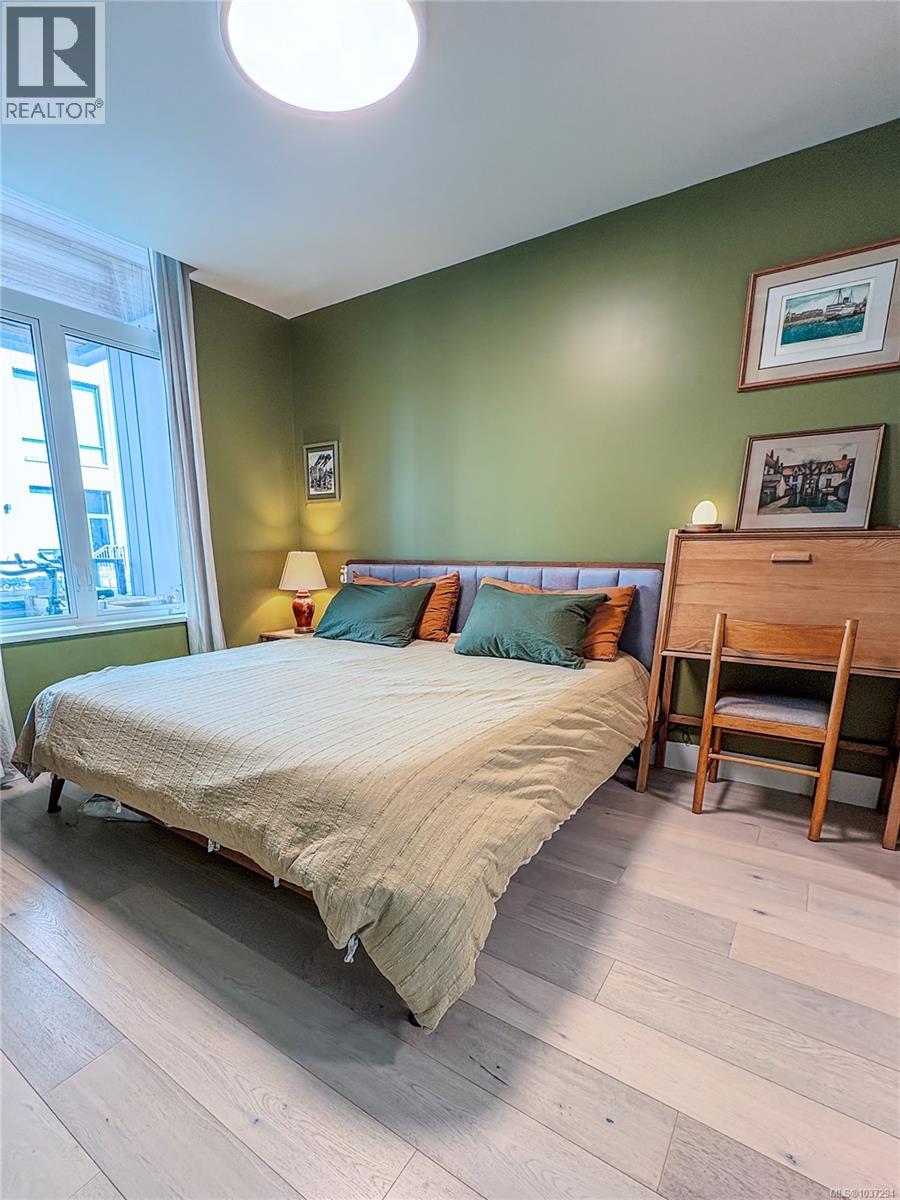 301 501 Park Pl, Esquimalt, British Columbia  V9A 0H3 - Photo 13 - 1037294