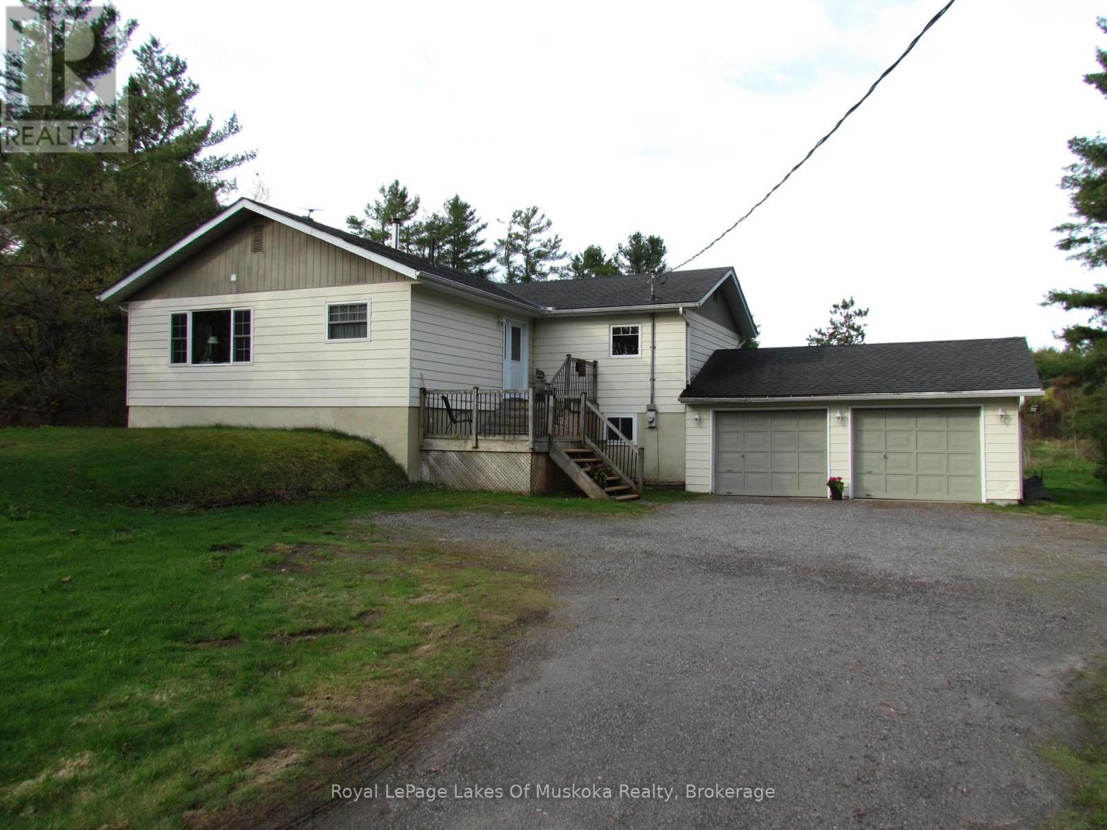 1016 LAYCOX ROAD, Gravenhurst, Ontario
