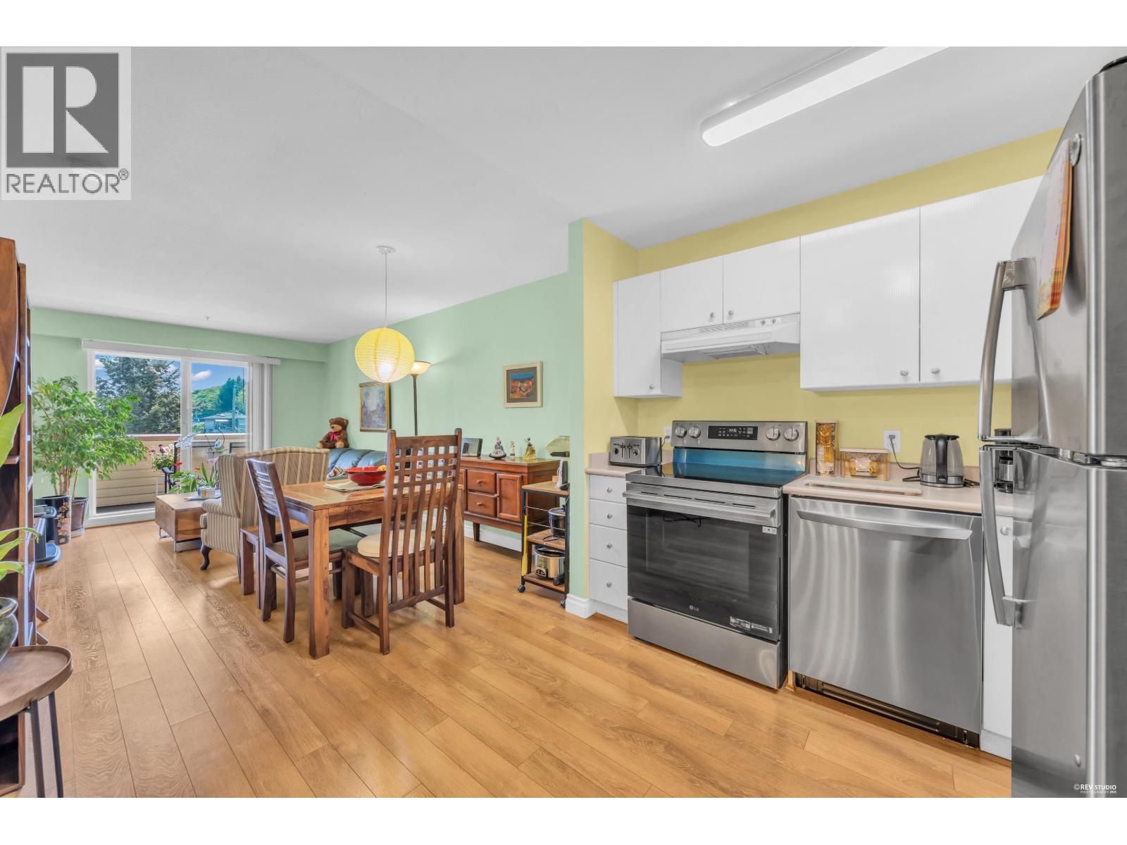 202 3624 Fraser Street, Vancouver, British Columbia  V5V 4C8 - Photo 3 - R3124954