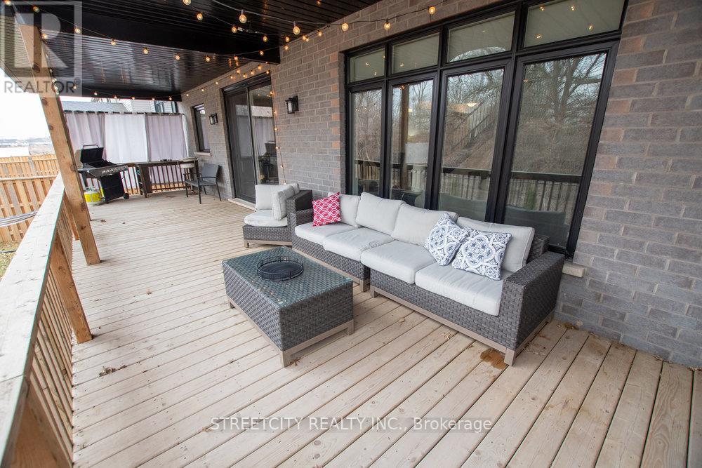 1345 Dyer Crescent, London North, Ontario  N6G 0S7 - Photo 28 - X13145698